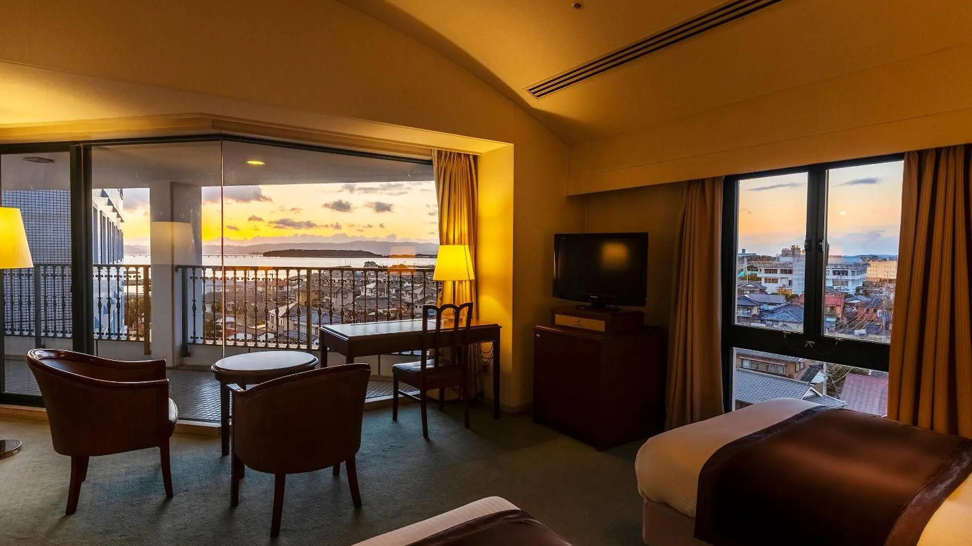 Nagasaki International Hotel Omura