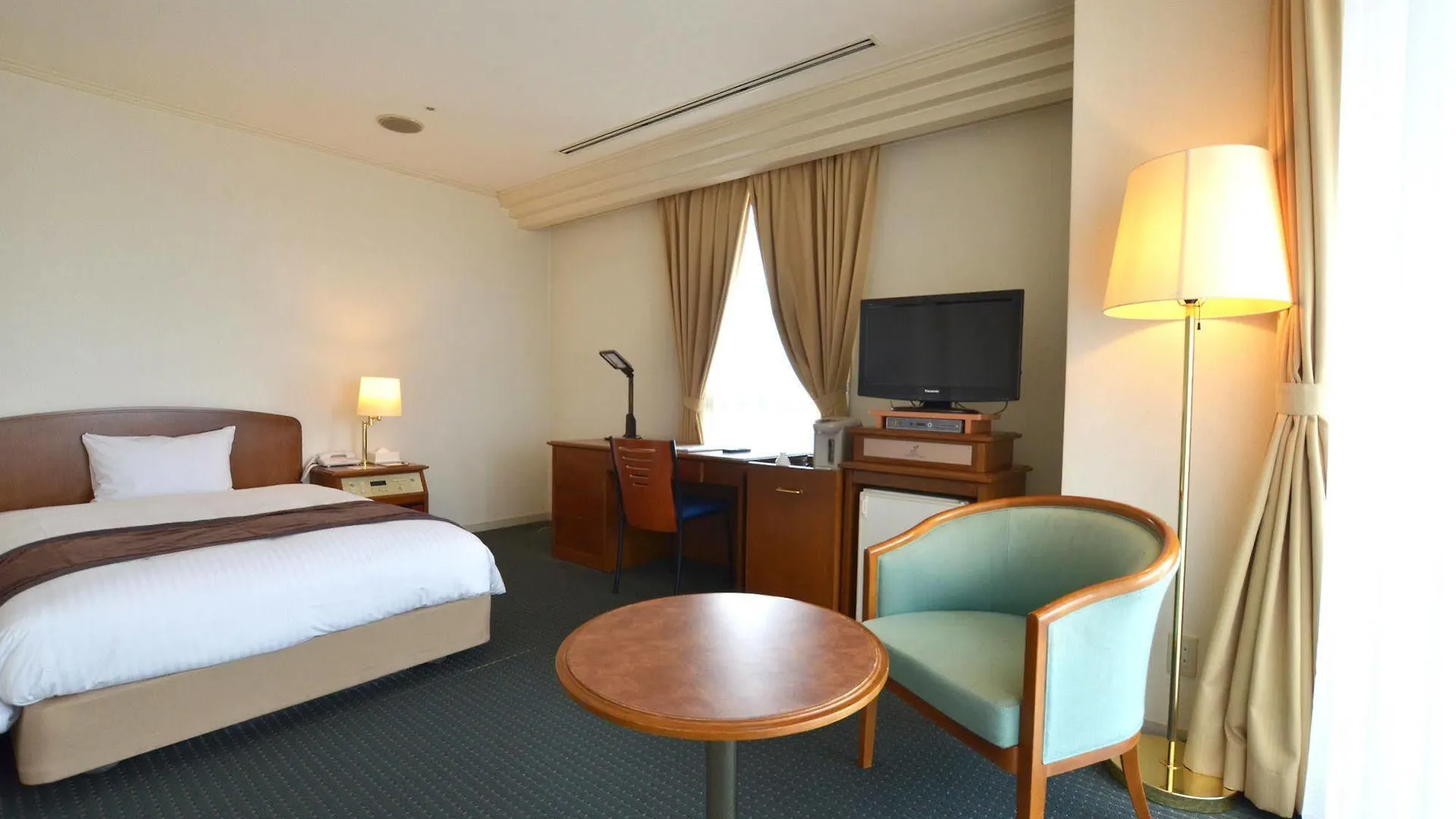 Nagasaki International Hotel Omura 3*,  Japonsko